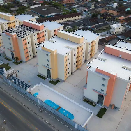 Apartamento com piscina em Ubatuba-SP-2
